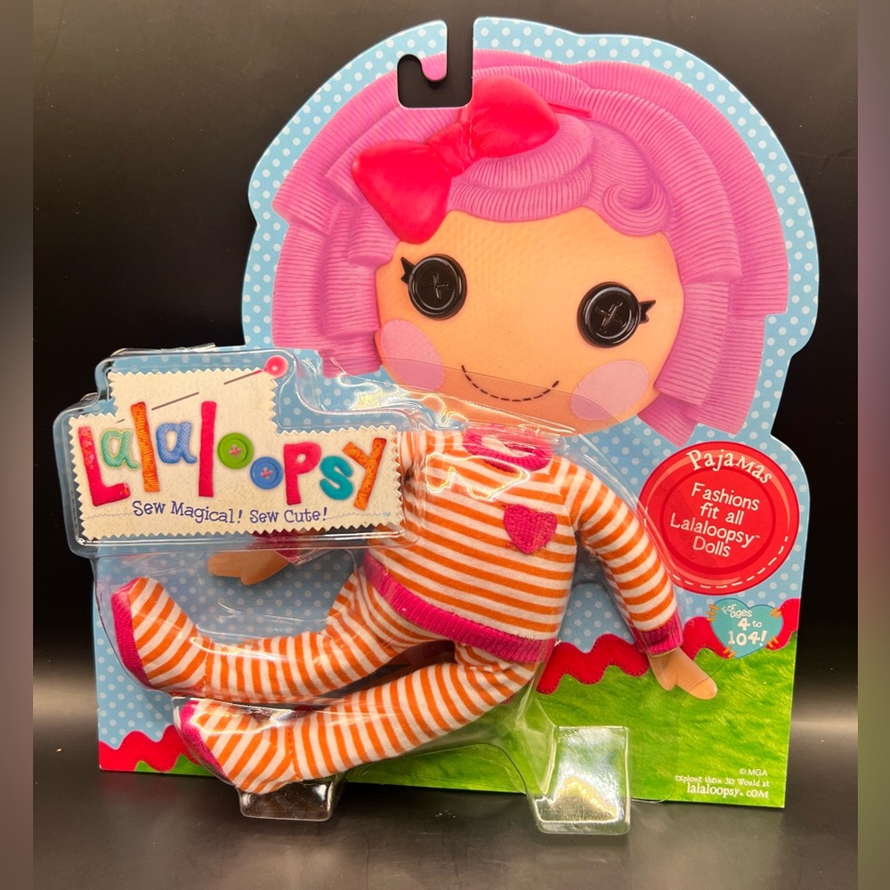 Lalaloopsy- Pajamas Doll Outfit, New in package.